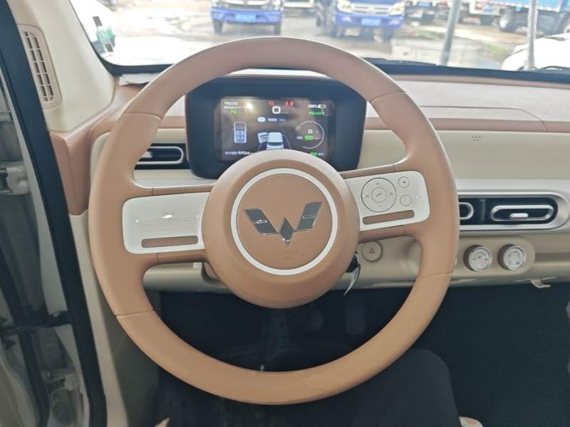 Used Wuling Hongguang MINIEV 2024 3rd Generation 215km Youth Edition — 10