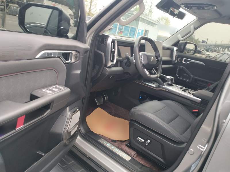 Used JETOUR Traveler 2023 2.0T Four-Wheel Drive Conqueror — 11