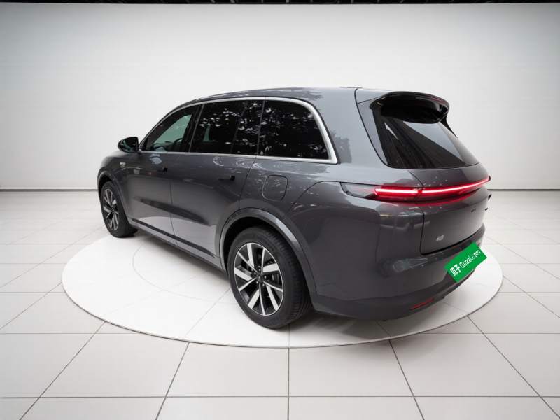 Used Li Auto L8 2023 Air model — 11