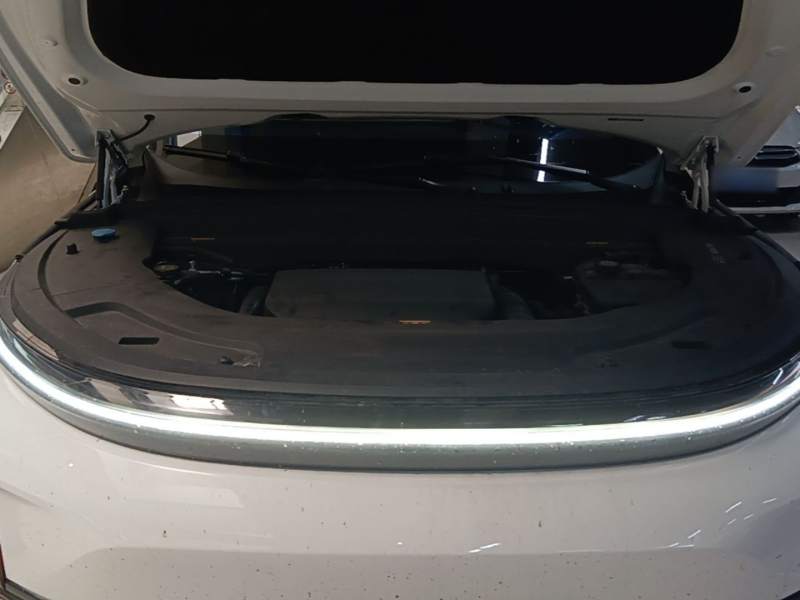 Used Li Auto L7 2023 Pro Model — 19