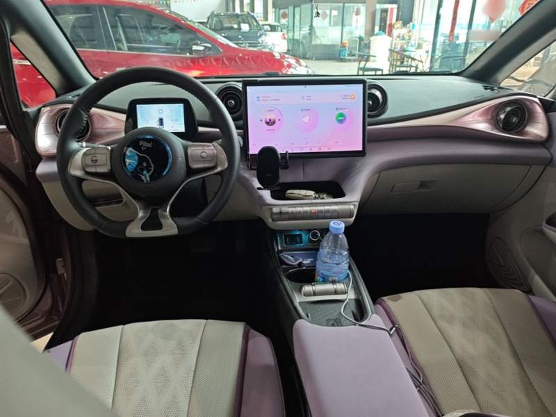 Used BYD Dolphin 2023 420 km Fashion Edition — 9