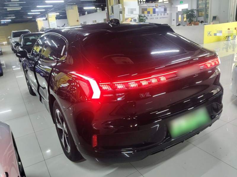 Used Zeekr 001 2023 WE Edition 86 kWh — 4