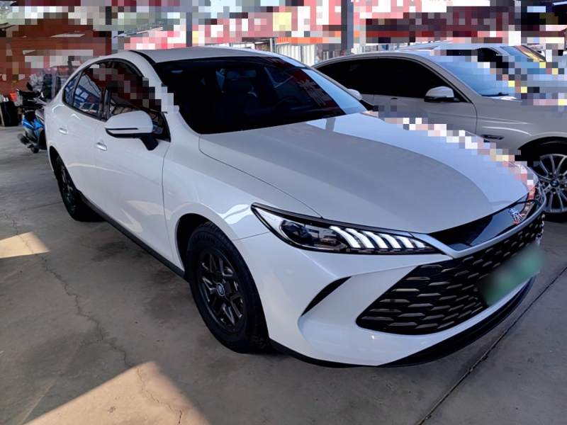 Used BYD Qin PLUS 2025 DM-i Smart Drive 55KM Leading Model — 3