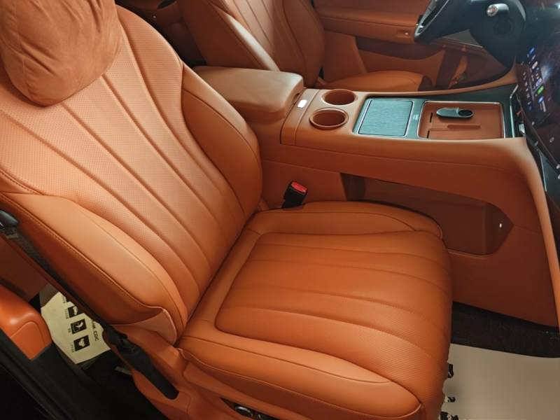 Used AITO/LUXEED/MAEXTRO/SAIC/STELATO AITO M8 2025 Model, Pure Electric Max+ Six-Seat Long-Range Version — 24