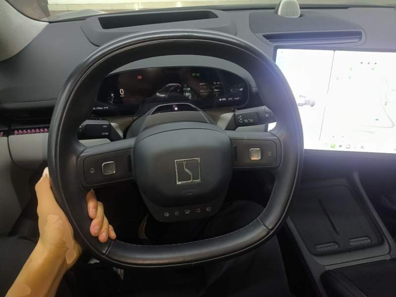 Used Zeekr 007 2024 Four-Wheel Drive Intelligent Driving Version 75 kWh — 10