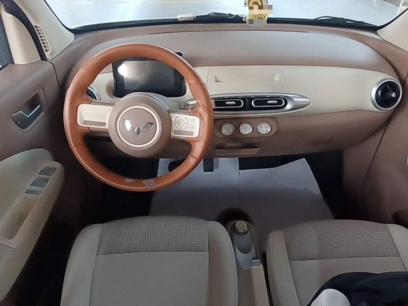 Used Wuling Hongguang MINIEV 2025 Four-Door Version Advanced Edition — 9