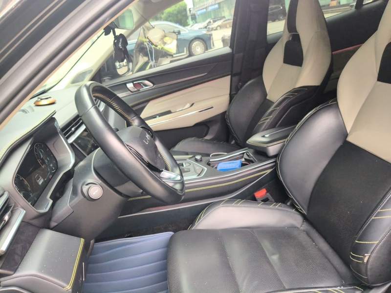 Used Lynk & Co 05 2020 2.0TD Two-Wheel Drive Shine Halo — 11