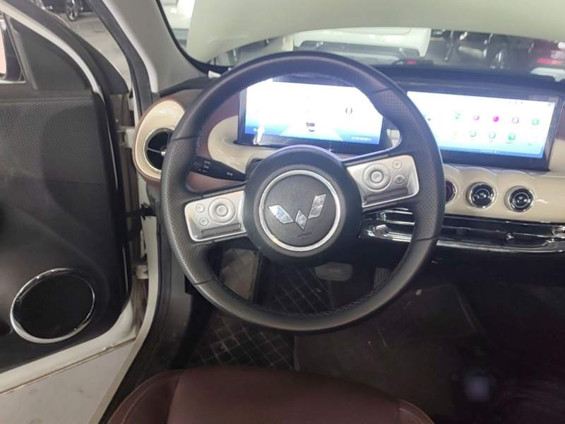 Used Wuling Bingo 2023 333 km Lingxi Connected+ Version — 10