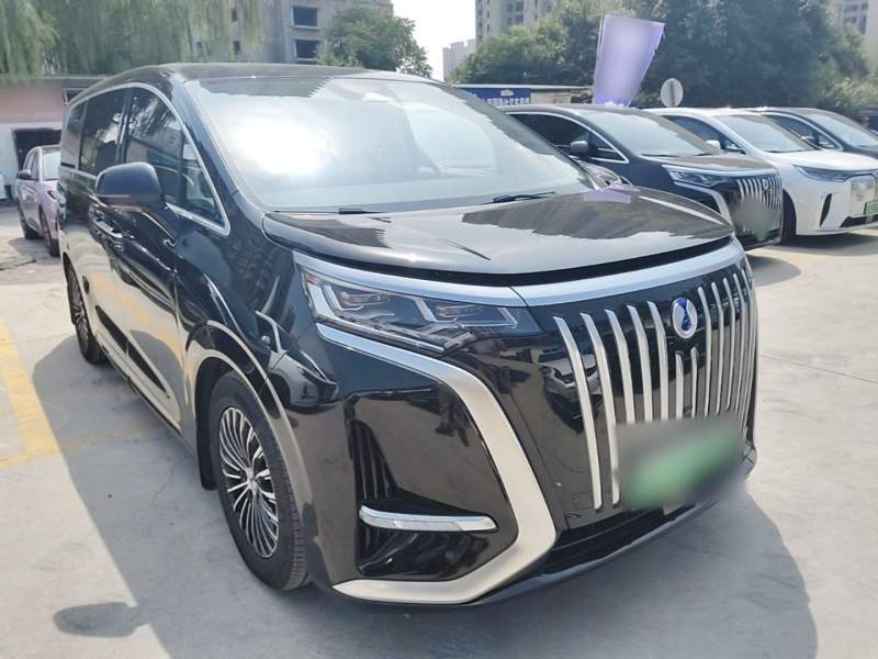 Used Denza D9 2024 EV 600 Four-Wheel Drive Prestige Model — 3