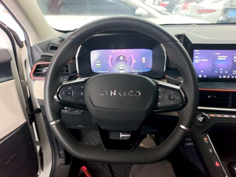 Used Lynk & Co 06 2020 1.5T YAO Halo — 10