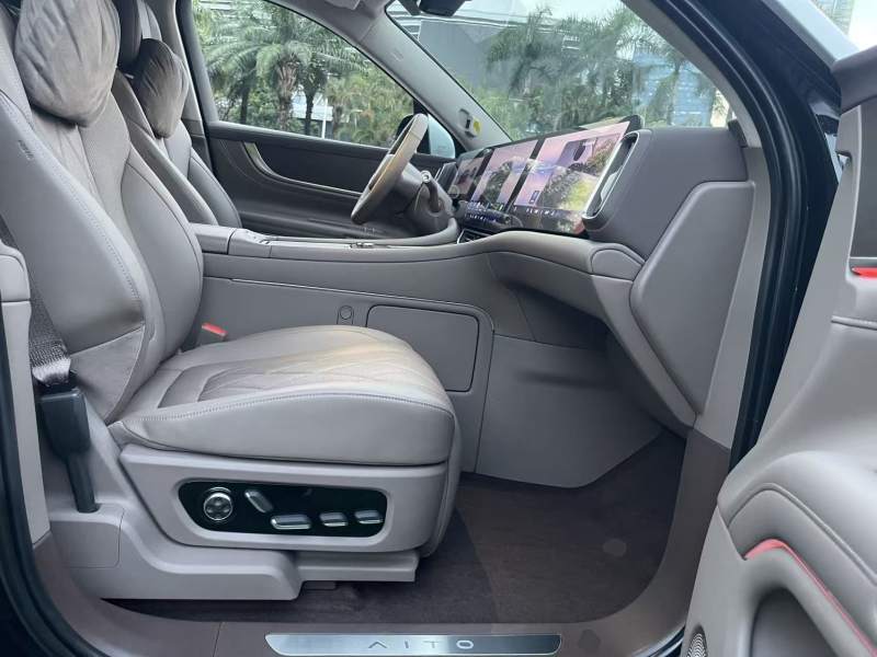 Used AITO/LUXEED/MAEXTRO/SAIC/STELATO AITO M9 2024 Range-Extended Max Edition 52 kWh 5-Seater Version — 24