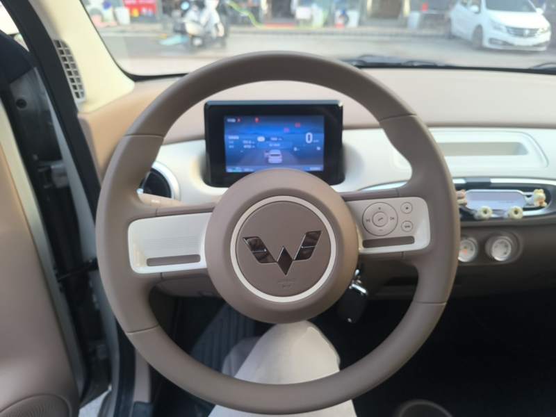Used Wuling Hongguang MINIEV 2025 Four-Door Version Advanced Edition — 10