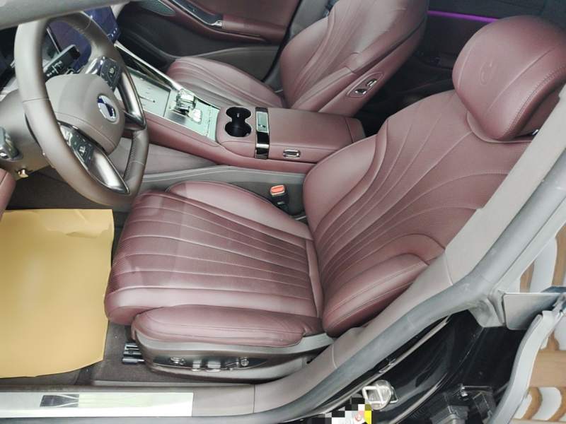 Used Denza Z9GT 2024 630 All-Wheel Drive Pro Version — 16
