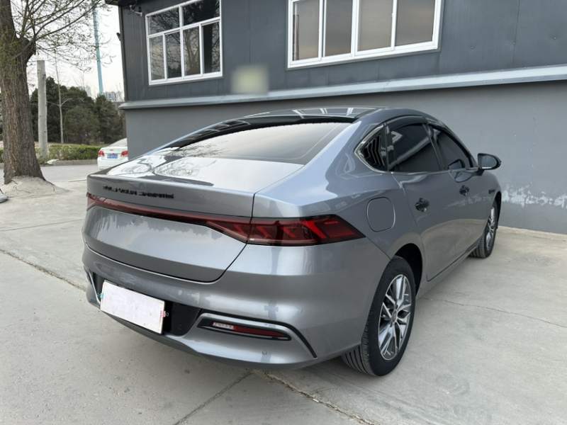 Used BYD Qin PLUS 2023 Champion Edition DM-i 120KM Excellence Model — 17