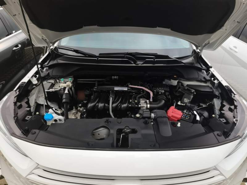 Used Honda Vezel 2023 1.5L CVT Tech Edition — 19