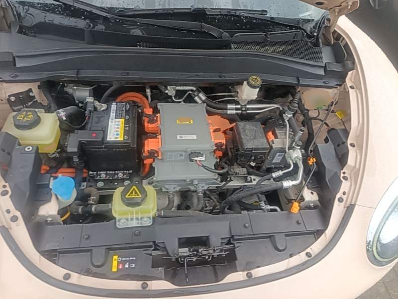 Used ORA Good Cat 2021 400km Standard Range Venus Edition Lithium-Ion Battery — 19