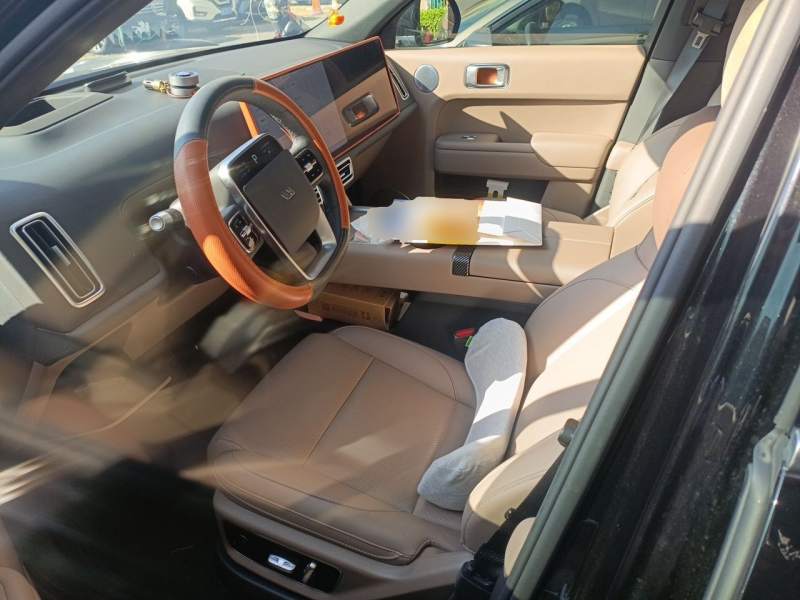 Used Li Auto L7 2025 Max Smart Refresh Edition — 11