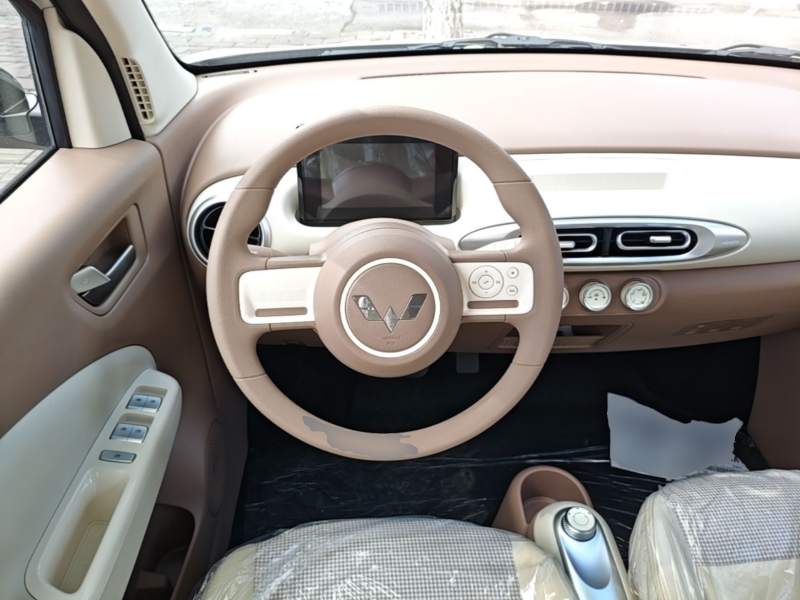 Used Wuling Hongguang MINIEV 2025 Four-Door Version Advanced Edition — 10