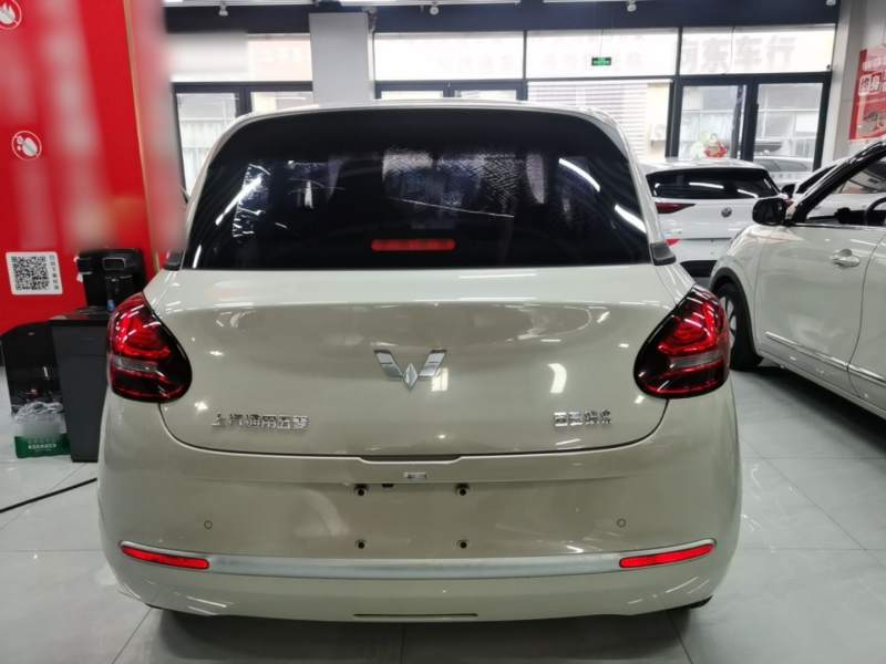 Used Wuling Bingo 2023 203km Light Edition — 5