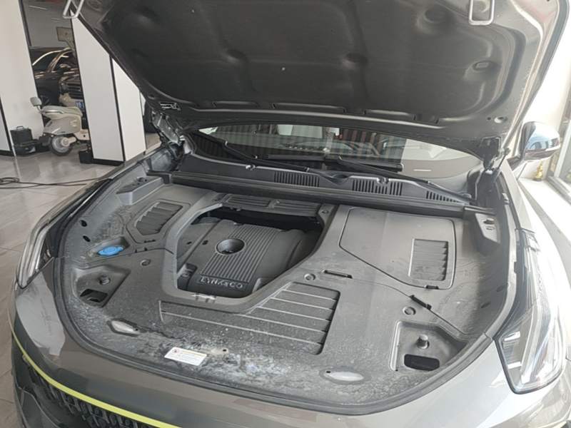 Used Lynk & Co 05 2020 2.0TD Two-Wheel Drive Shine Halo — 19