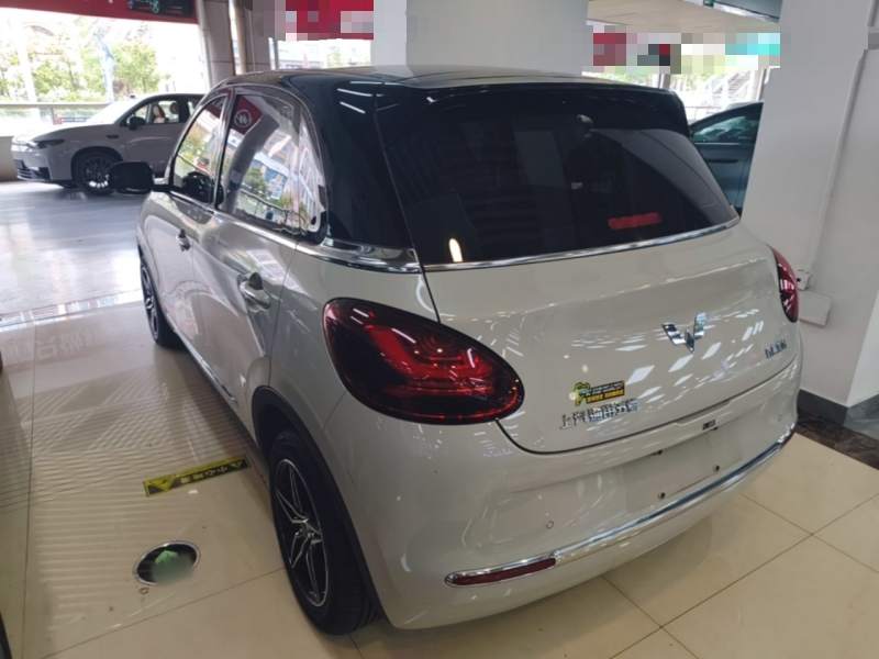 Used Wuling Bingo 2023 410 km Lingxi Deluxe Edition — 4