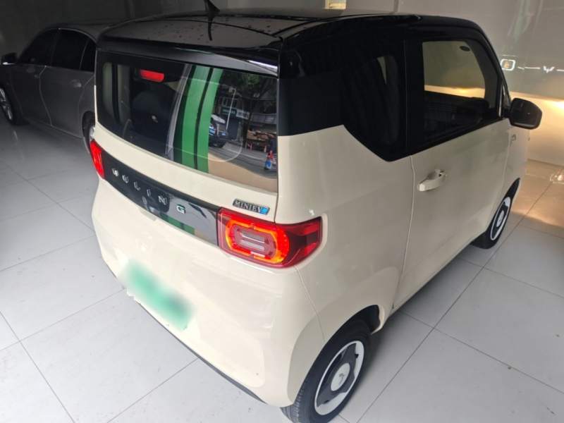 Used Wuling Hongguang MINIEV 2022 Macaron Premium Model – Lithium Iron Phosphate — 6