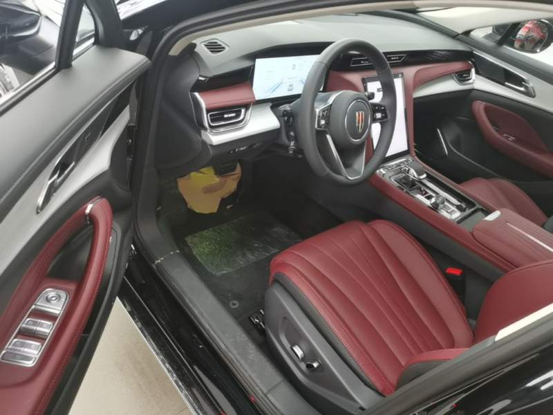 Used Hongqi H5 PHEV 2025 130 Super Hybrid Version — 15