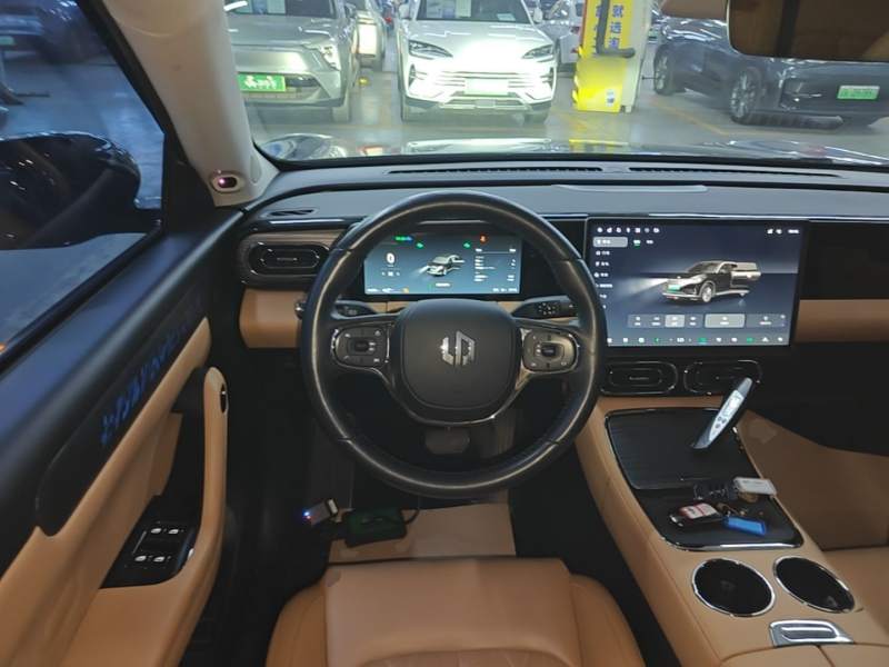Used Leapmotor C11 2024 All-Electric 580 Luxury Edition — 10