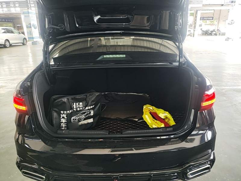 Used Volkswagen Lavida 2023 1.5L Automatic 5 Million Edition — 18