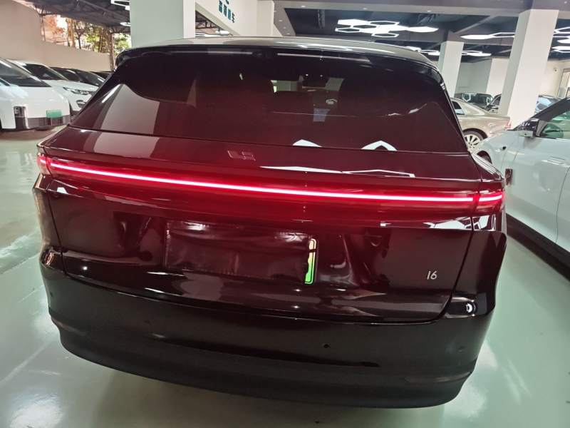 Used Li Auto i6 2025 Model Two-Wheel-Drive Standard Type — 5