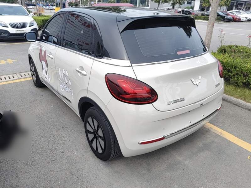 Used Wuling Bingo 2023 333 km Lingxi Connected+ Version — 4