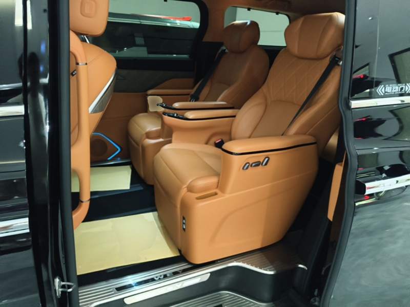 Used Wey Gaoshan 2025 Four-Wheel Drive Alpine 8 — 16