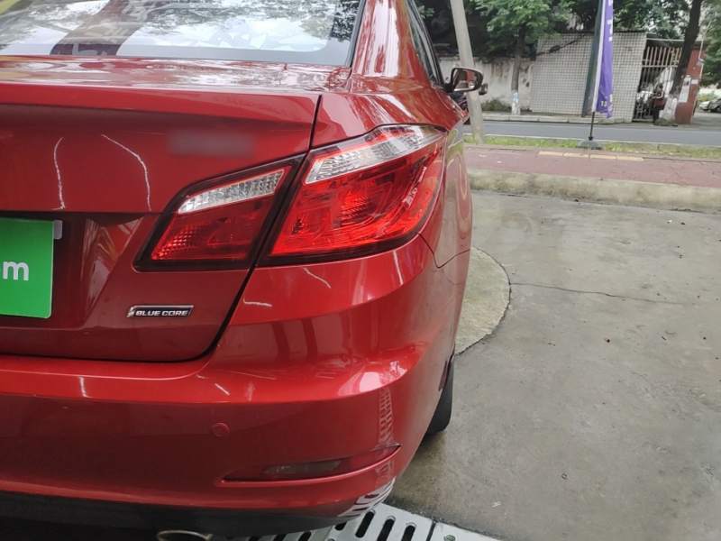 Used CHANGAN Eado 2016 1.6L Manual Fashion Edition — 7