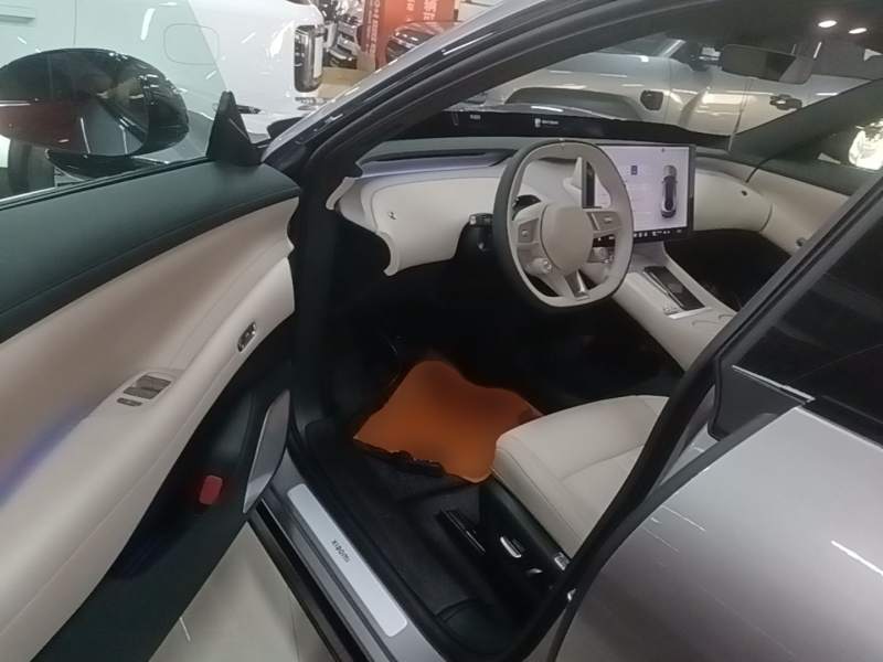 Used Xiaomi Auto YU7 2025 Ultra-Long Range Rear-Wheel Drive Version — 15