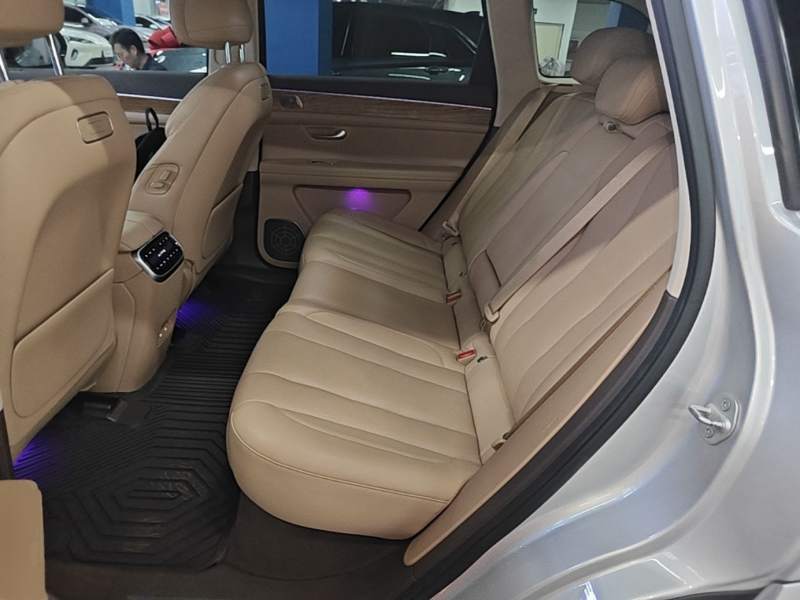 Used AITO/LUXEED/MAEXTRO/SAIC/STELATO AITO M7 2024 1.5T Rear-Drive Plus Version 5 Seats — 16