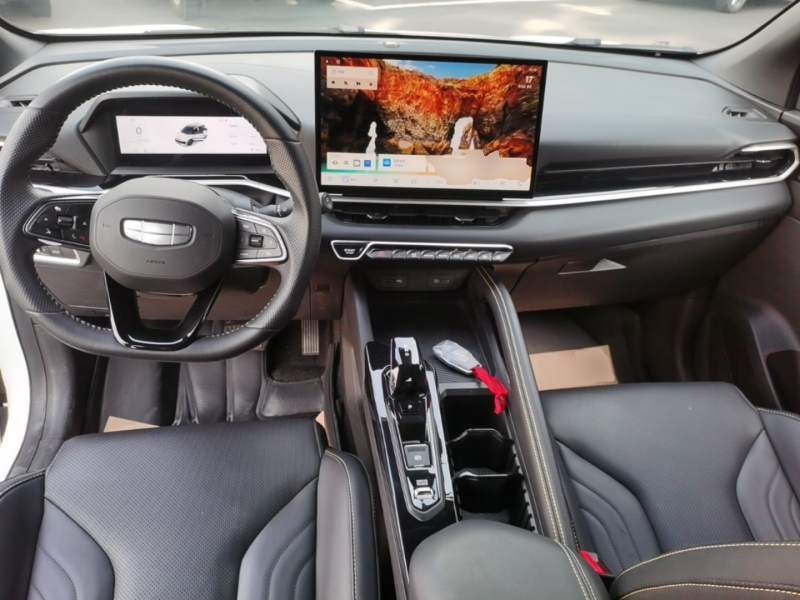 Used Geely Auto Coolray 2025 Bin Yue L 1.5T DCT Starlight Edition — 9