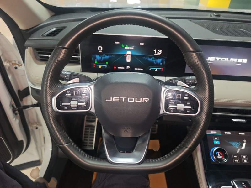 Used JETOUR X70 2023 Zhuge 2.0T DCT Kongming 7-Seater — 10