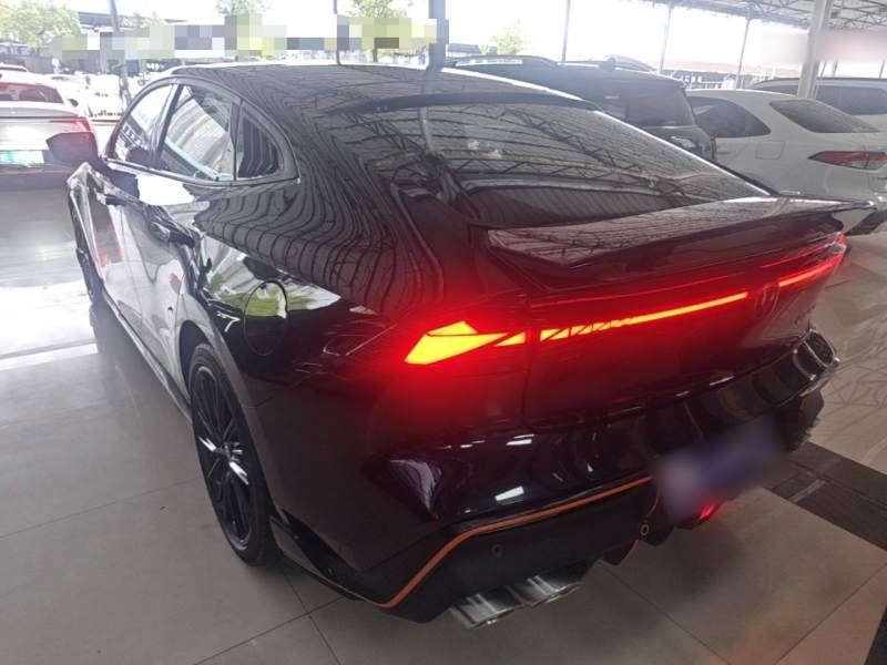 Used CHANGAN UNI-V 2023 1.5T Sport Edition — 4