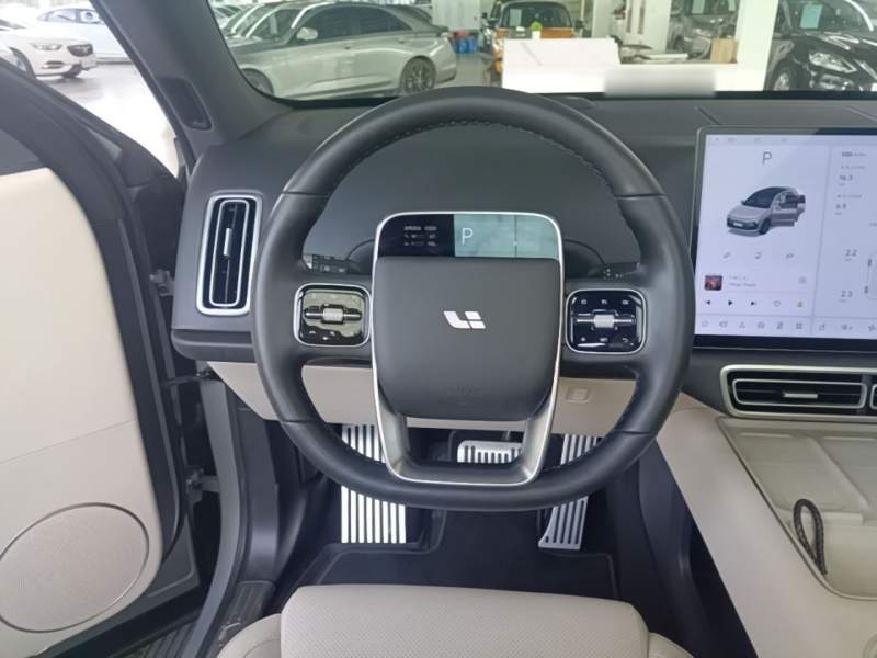 Used Li Auto L6 2024 Pro Model — 10