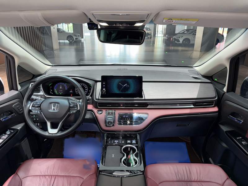 Used Honda Elysion 2024 2.0L eHEV Ultimate Edition — 32