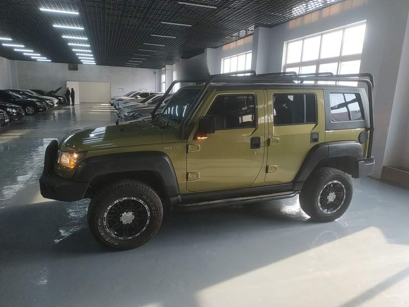 Used BAIC Off-Road BJ40 2016 40L 2.3T Automatic All-Wheel Drive Premium Edition — 4