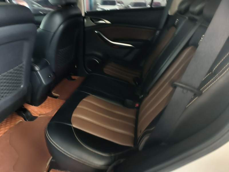 Used BYD Song 2016 GaiShi Edition 1.5TI Manual Elite Model — 16