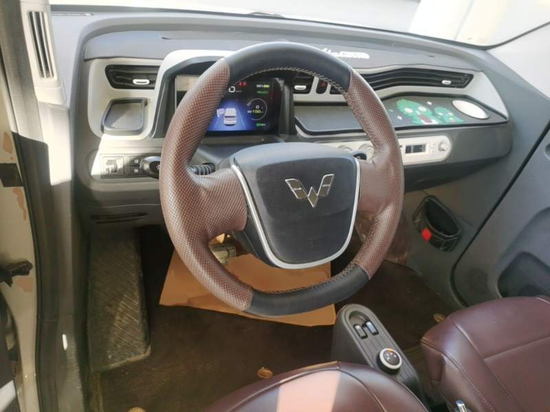 Used Wuling Hongguang MINIEV 2022 Macaron Premium Model – Lithium Iron Phosphate — 10