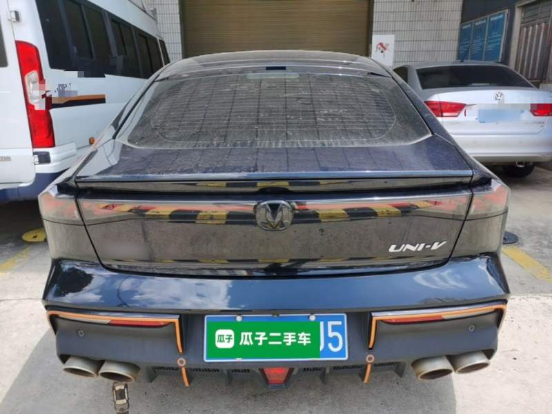 Used CHANGAN UNI-V 2023 1.5T Sport Edition — 5