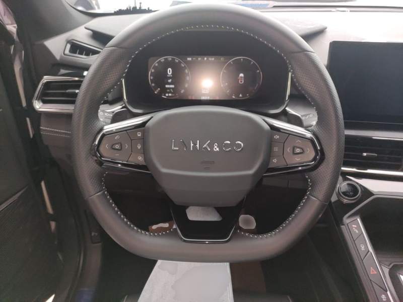 Used Lynk & Co 06 2023 Remix 1.5T Dynamic Halo — 10