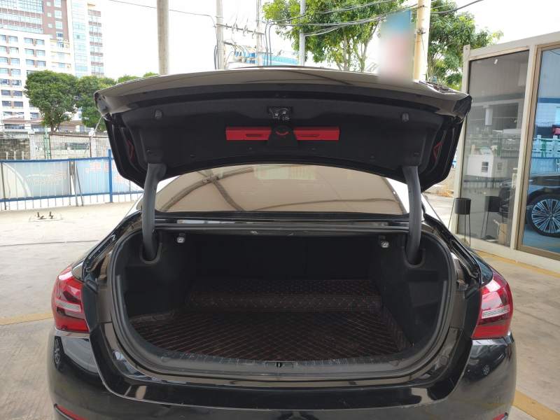 Used Hongqi H5 2022 Classic Model Facelift 1.8T Automatic Smart Connect Flagship Edition – Chinese Trim Yun — 18