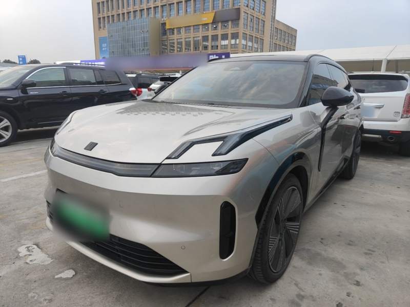 Used Lynk & Co 08 EM-P 2023 120km Long-Range Halo — 1