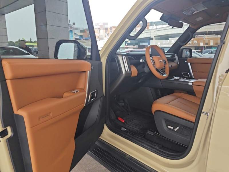 Used iCAR V27 2026 Model 200KM Four-Wheel Drive Falcon 700 — 15