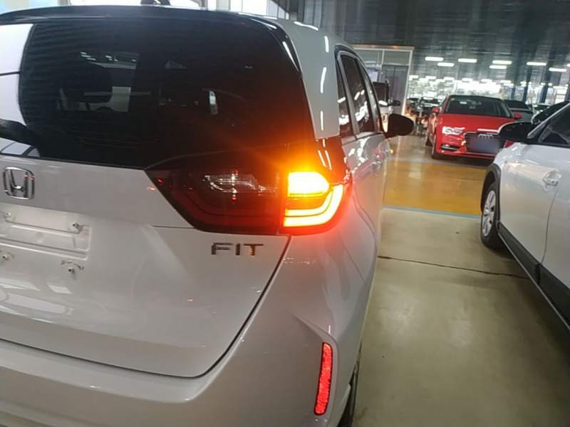 Used Honda Fit 2021 1.5L CVT Trend Edition — 7