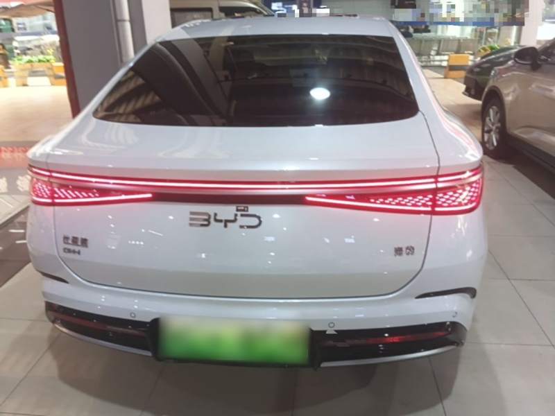 Used BYD Seal 2023 DM-i 1.5L 121km Prestige Model — 5